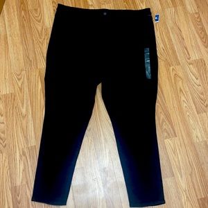 American Eagle plus size black skinny jeans next level stretch JEGGING 24 woman